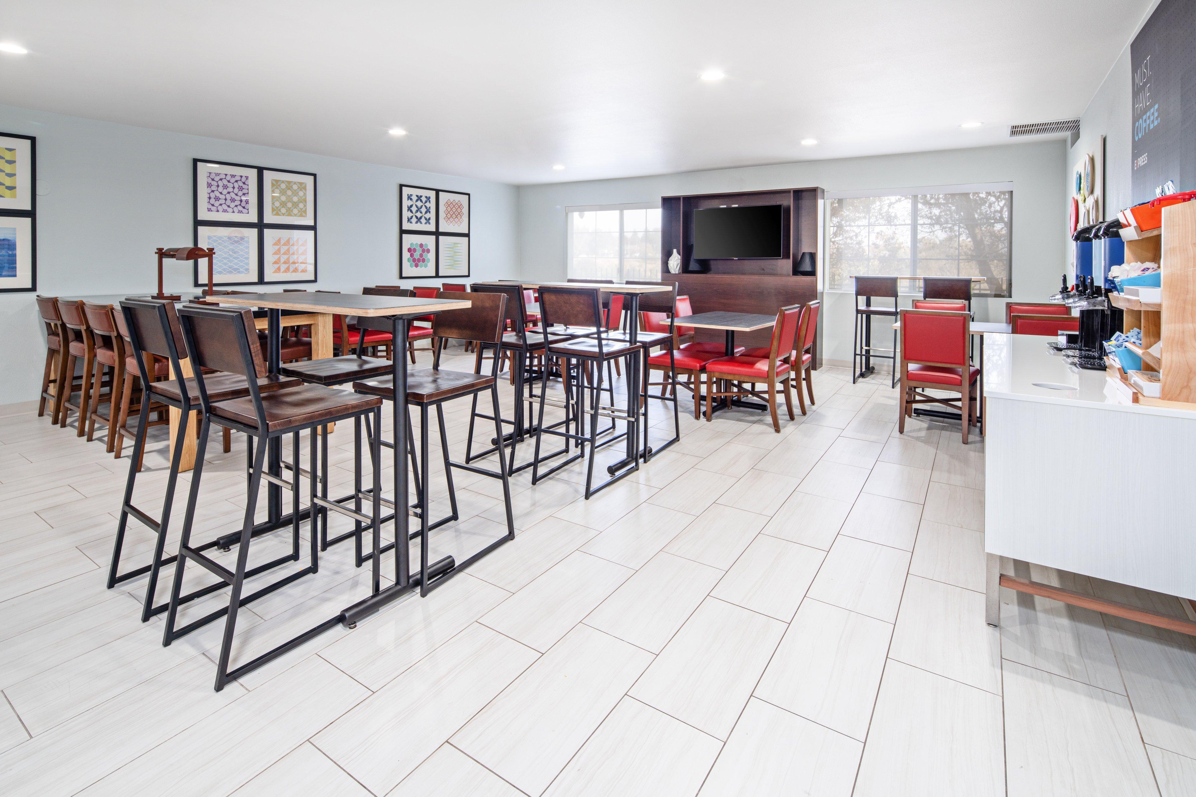 Holiday Inn Express & Suites Watsonville By Ihg מראה חיצוני תמונה