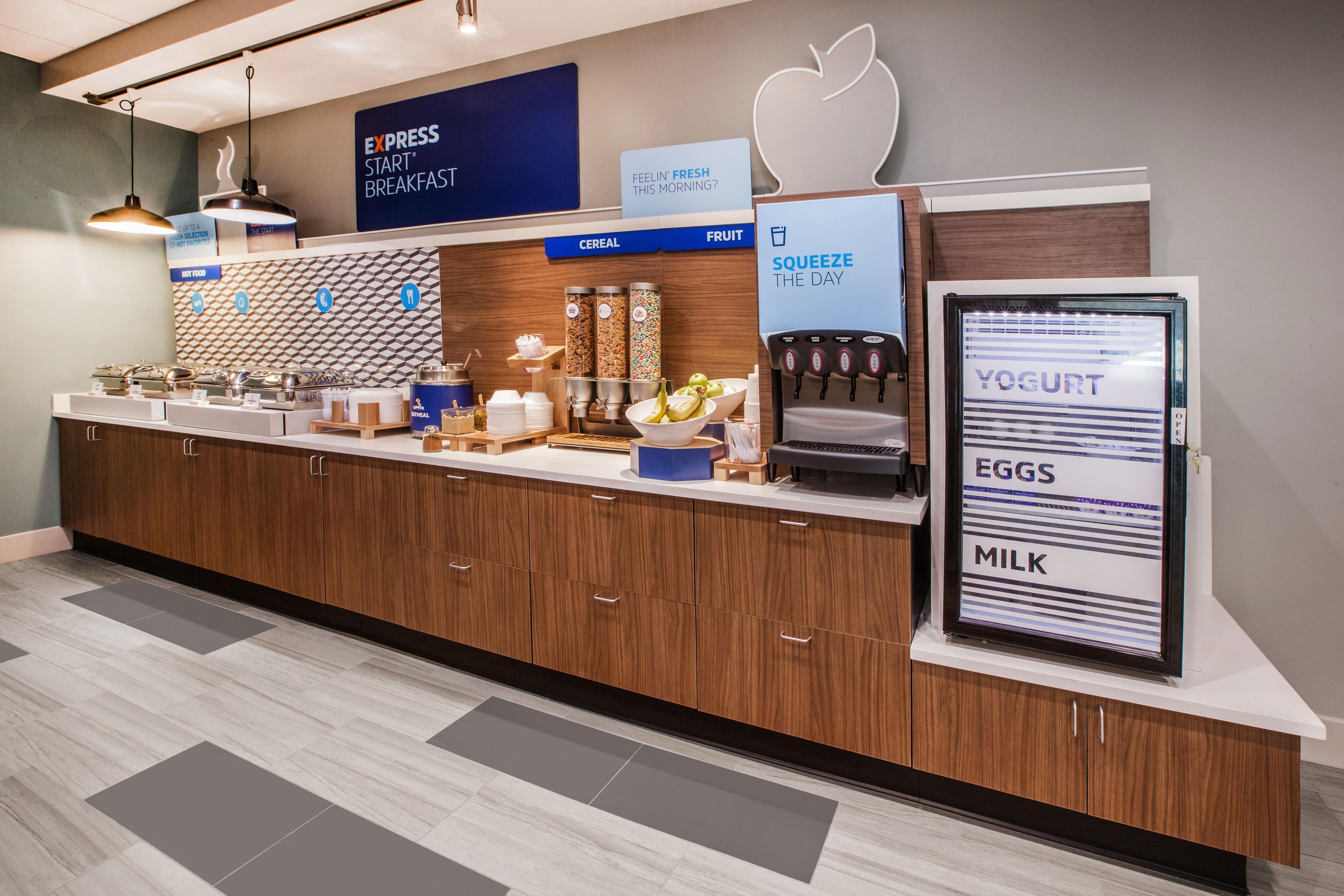 Holiday Inn Express & Suites Watsonville By Ihg מראה חיצוני תמונה